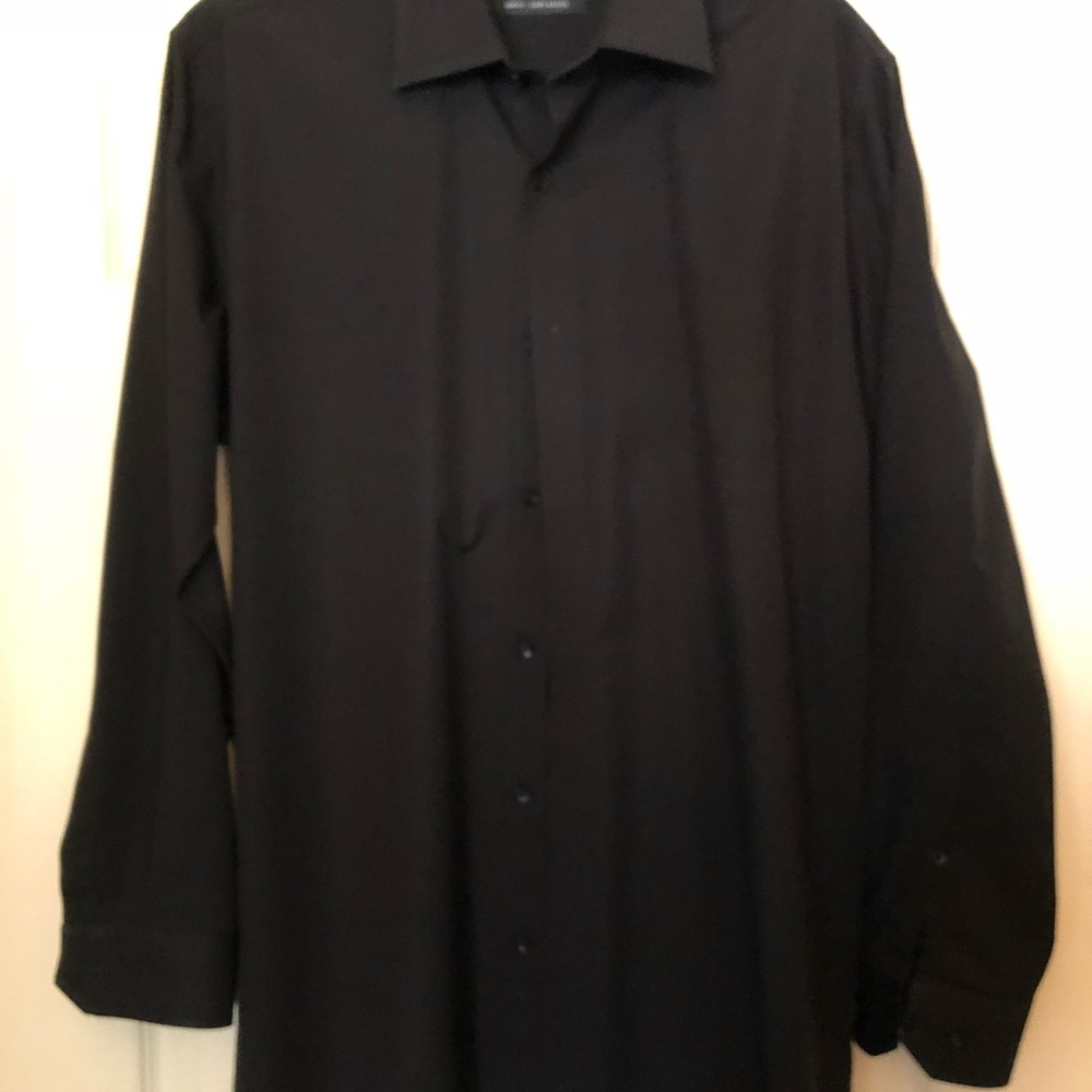 Saks Fifth Ave dress shirt Trim Fit!